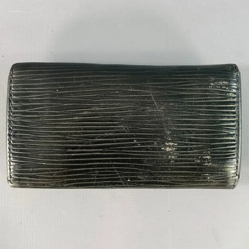 LOUIS VUITTON Black Epi Leather Four Ring Key Holder